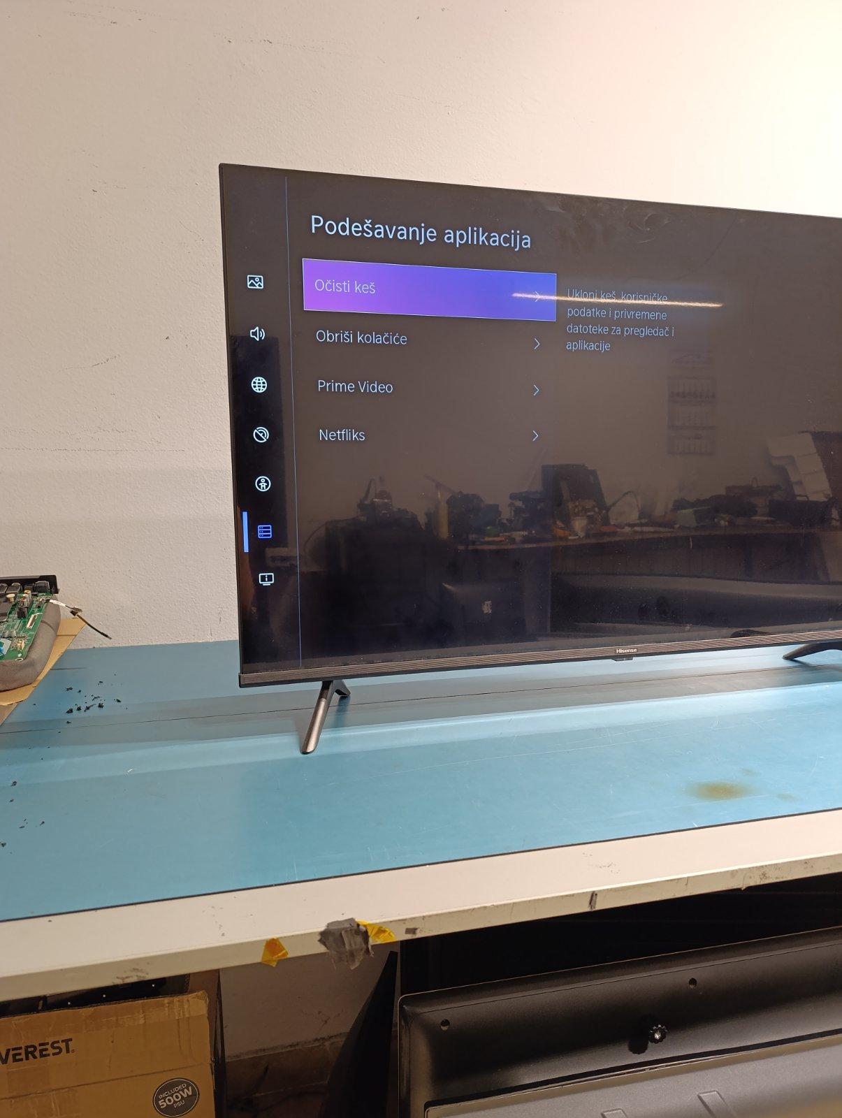 Opcija za čišćenje keš memorije na televizoru